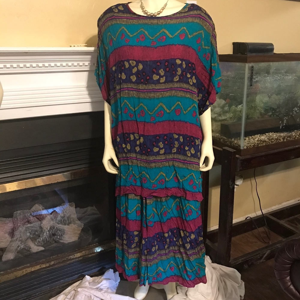 Plus size skirt set
